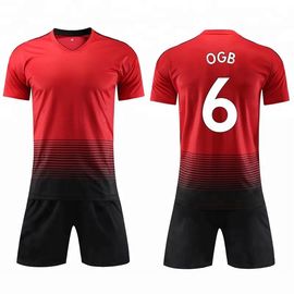 Cheap thai quality soccer uniform 2018 / 2019 new soccer jersey set