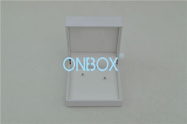 Fashion White Plastic Jewelry Packaging Boxes White Imitation Leather Top Design