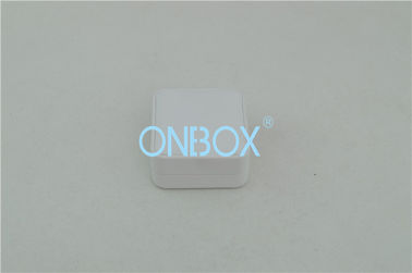 Competitive Samll White PU Jewelry Packaging Boxes With Personalized Insert For Women Earring Packing