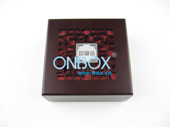 Handmade Wooden luxury packaging boxes / Chinese style vintage jewellery box for bangle